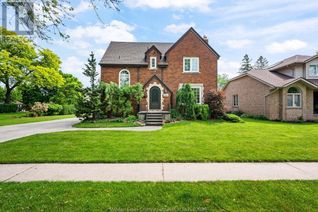 Detached House for Sale, 3130 California Avenue, Windsor, ON