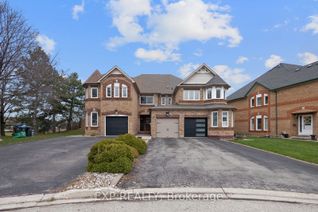 Freehold Townhouse for Sale, 6983 Dunnview Crt, Mississauga, ON
