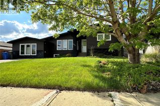 Detached House for Sale, 1903 Bowers Drive, North Battleford, SK