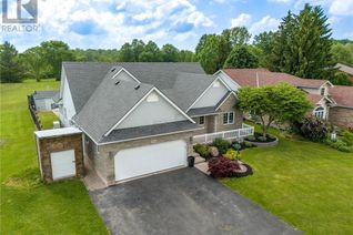 Detached House for Sale, 353 South Pelham Road, Welland, ON