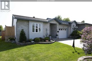 Freehold Townhouse for Sale, 7 Village Ct, Sault Ste. Marie, ON