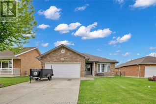 Bungalow for Sale, 11 Homesteads Drive, Tilbury, ON