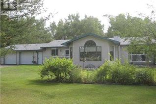 Property for Sale, 692 Road E #220037, Rural Northern Lights, County of, AB