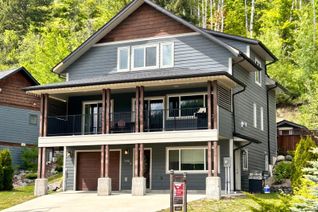 House for Sale, 946 Redstone Drive, Rossland, BC