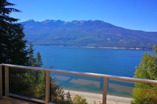 House for Sale, 1794 Highway 6, Nakusp, BC