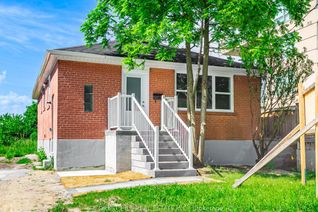 Bungalow for Rent, 924 Sheppard Ave W, Toronto, ON