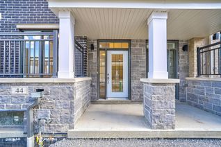 Freehold Townhouse for Sale, 44 Clippers Cres, Whitchurch-Stouffville, ON