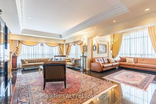 Condo for Sale, 1 Clark St W #PH 4, Vaughan, ON