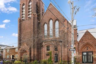 Loft for Sale, 40 Westmoreland Ave #Th 16, Toronto, ON