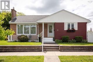Detached House for Sale, 47 Mount Pleasant Avenue, Dartmouth, NS