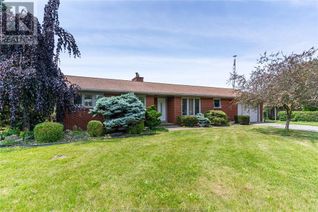 Ranch-Style House for Sale, 8 Erie View Road, Leamington, ON