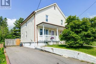 Semi-Detached House for Sale, 185 Dundas Street N, Cambridge, ON