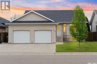 Detached House for Sale, 254 Beechmont Crescent, Saskatoon, SK