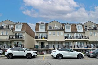 Condo Townhouse for Sale, 3035 Finch Ave W #1001, Toronto, ON