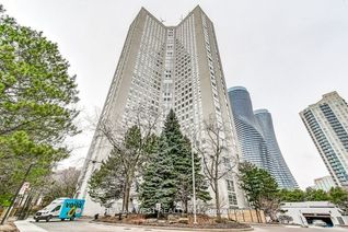 Apartment for Sale, 3650 Kaneff Cres #PH5, Mississauga, ON