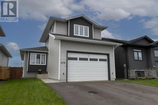 Detached House for Sale, 479 Muskrat Dr, Thunder Bay, ON