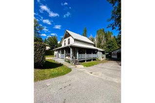 House for Sale, 87 Nelson Avenue, Nakusp, BC