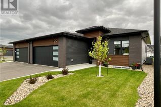 Semi-Detached House for Sale, 129 3121 Green Bank Road, Regina, SK