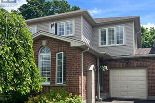Freehold Townhouse for Sale, 342 University Downs Crescent, Waterloo, ON