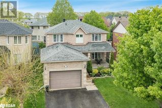 Detached House for Sale, 44 Sherwood Court, Barrie, ON