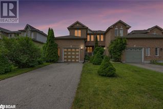Freehold Townhouse for Sale, 42 Coleman Drive, Barrie, ON