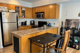 Townhouse for Rent, 54 East Liberty St #1008, Toronto, ON