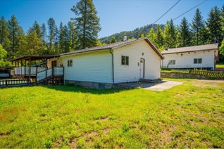Detached House for Sale, 2106 Old Salmo Road, Fruitvale, BC