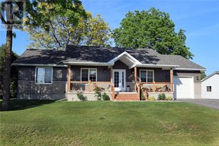 Bungalow for Sale, 6 Orchard Way, Morrisburg, ON