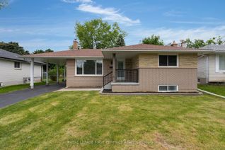 Bungalow for Sale, 282 Grove St E, Barrie, ON