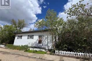 Property for Sale, 107 Railway Avenue, Lucky Lake, SK