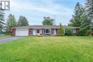 Bungalow for Sale, 120 St Paul Street, Alexandria, ON