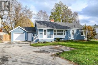 Bungalow for Sale, 365 Fiddlers Green Road, Ancaster, ON