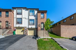Condo Townhouse for Sale, 32 Mcmullen Cres #32, Brampton, ON