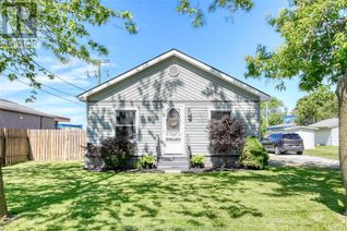 Detached House for Sale, 5 Dufferin Street North, Tilbury, ON