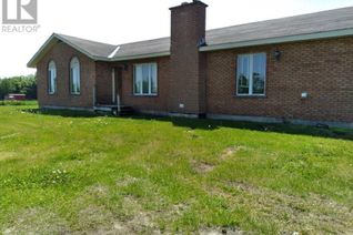 Detached House for Sale, 1695 Third Lin W, Sault Ste. Marie, ON