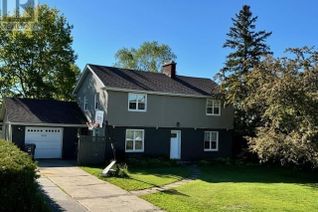 Detached House for Sale, 209 Winnipeg Ave, Thunder Bay, ON