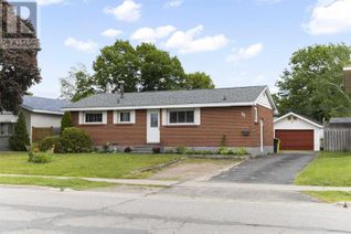 Bungalow for Sale, 35 Chambers Ave, Sault Ste. Marie, ON