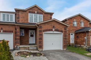 Freehold Townhouse for Sale, 37 Black Cherry Cres, Barrie, ON