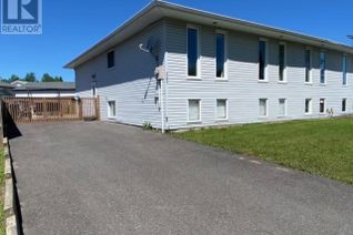 Semi-Detached House for Sale, 342 Sunflower St, Thunder Bay, ON