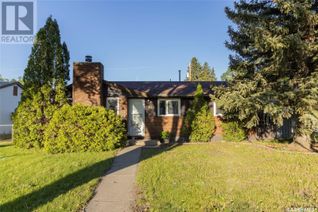 Detached House for Sale, 522 W Avenue S, Saskatoon, SK