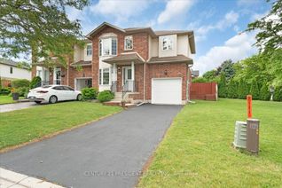 Semi-Detached House for Sale, 2 Kenyon Cres, Grimsby, ON