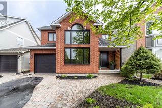 Detached House for Sale, 2071 Oakbrook Circle, Ottawa, ON