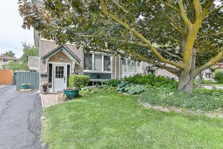 Semi-Detached House for Sale, 36 Hillview Dr, Newmarket, ON