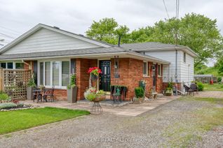 Semi-Detached House for Sale, 26 Kelson Ave N, Grimsby, ON