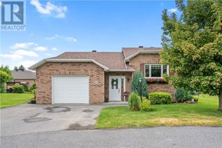 Bungalow for Sale, 6253 Thomas Court, Bainsville, ON