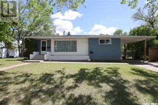 Detached House for Sale, 3347 Queen Street, Regina, SK