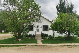 House for Sale, 208 Horseshoe Crescent, Blaine Lake, SK