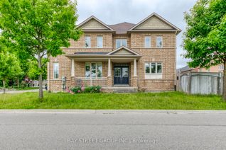 Detached House for Sale, 22 Dairy Ave, Richmond Hill, ON