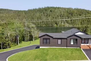 Detached House for Sale, 10 Keith Street, Massey Drive, NL