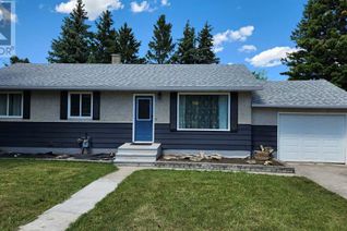 House for Sale, 817 Hyde Street, Pincher Creek, AB